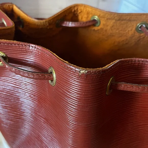 Authentic Louis Vuitton purse and wallet - Picture 10 of 16